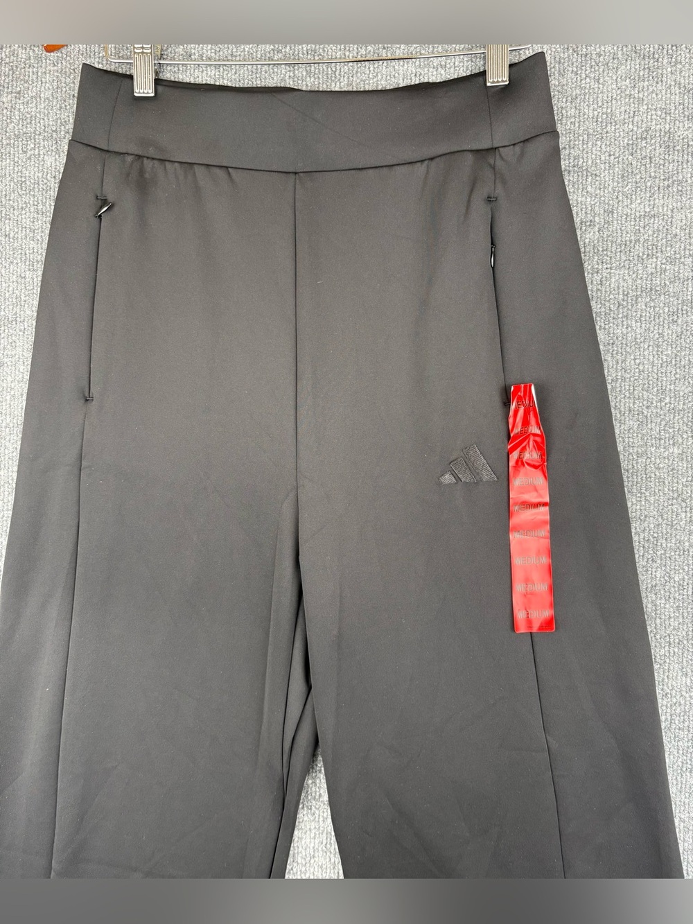 Adidas women’s active wide leg pants size M new black comfort stretch